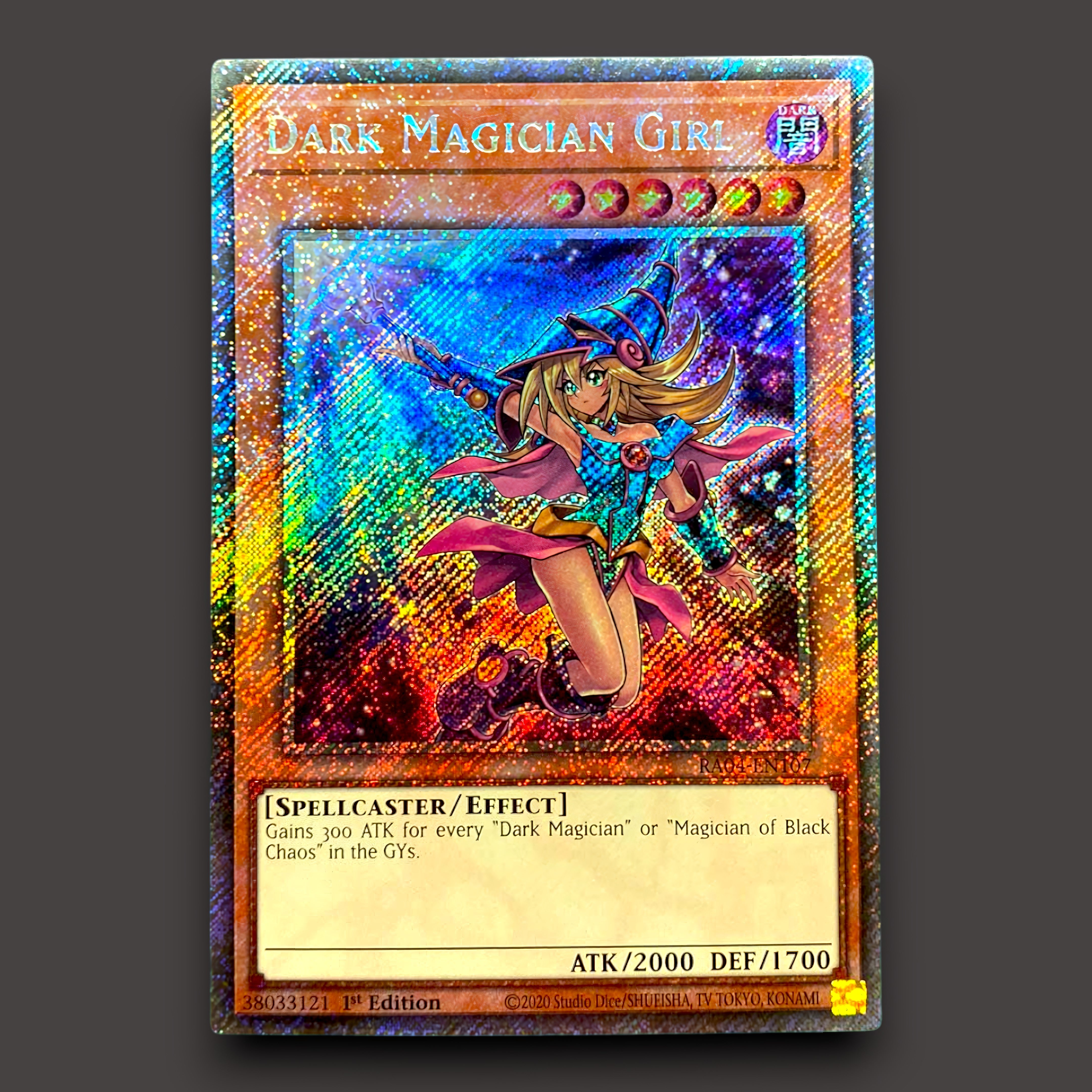 Dark Magician Girl Platinum Secret Rare alternate artwork Yu-Gi-Oh! card